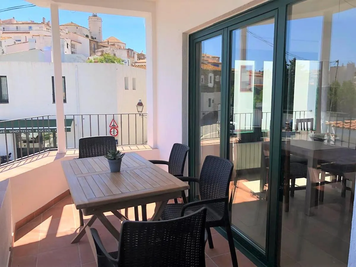 Вилла Trilla - Casa Reformada Con Garaje Y Terraza Кадакес